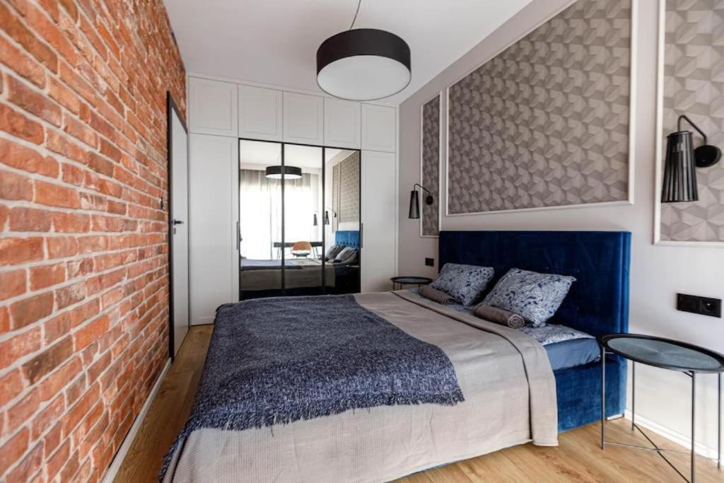 Golden Apartments Wroclaw - Great Location - Cozy And Bright&Janapawla19 Exterior photo